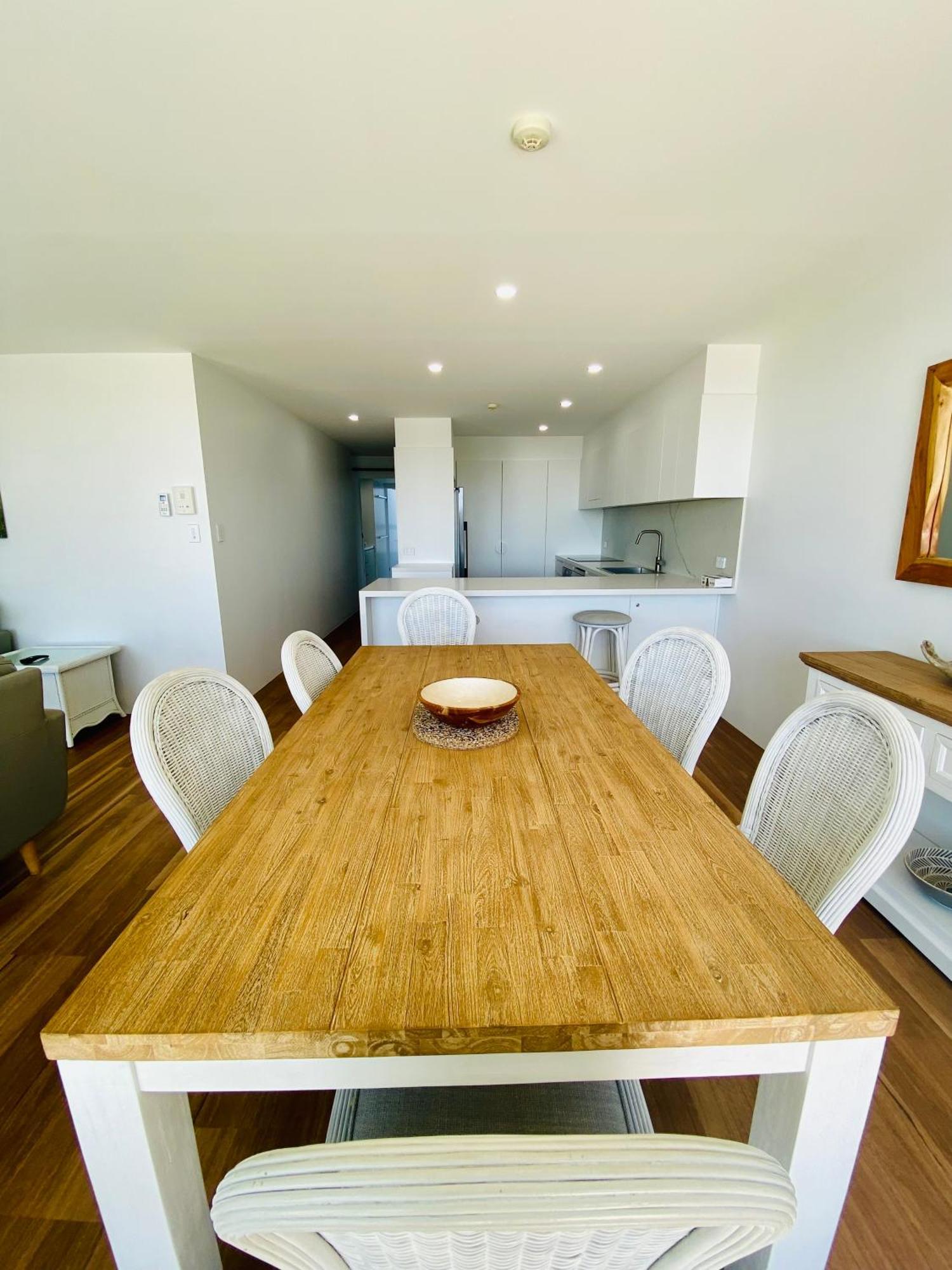 One The Esplanade Apartments On Surfers Paradise Gold Coast Esterno foto