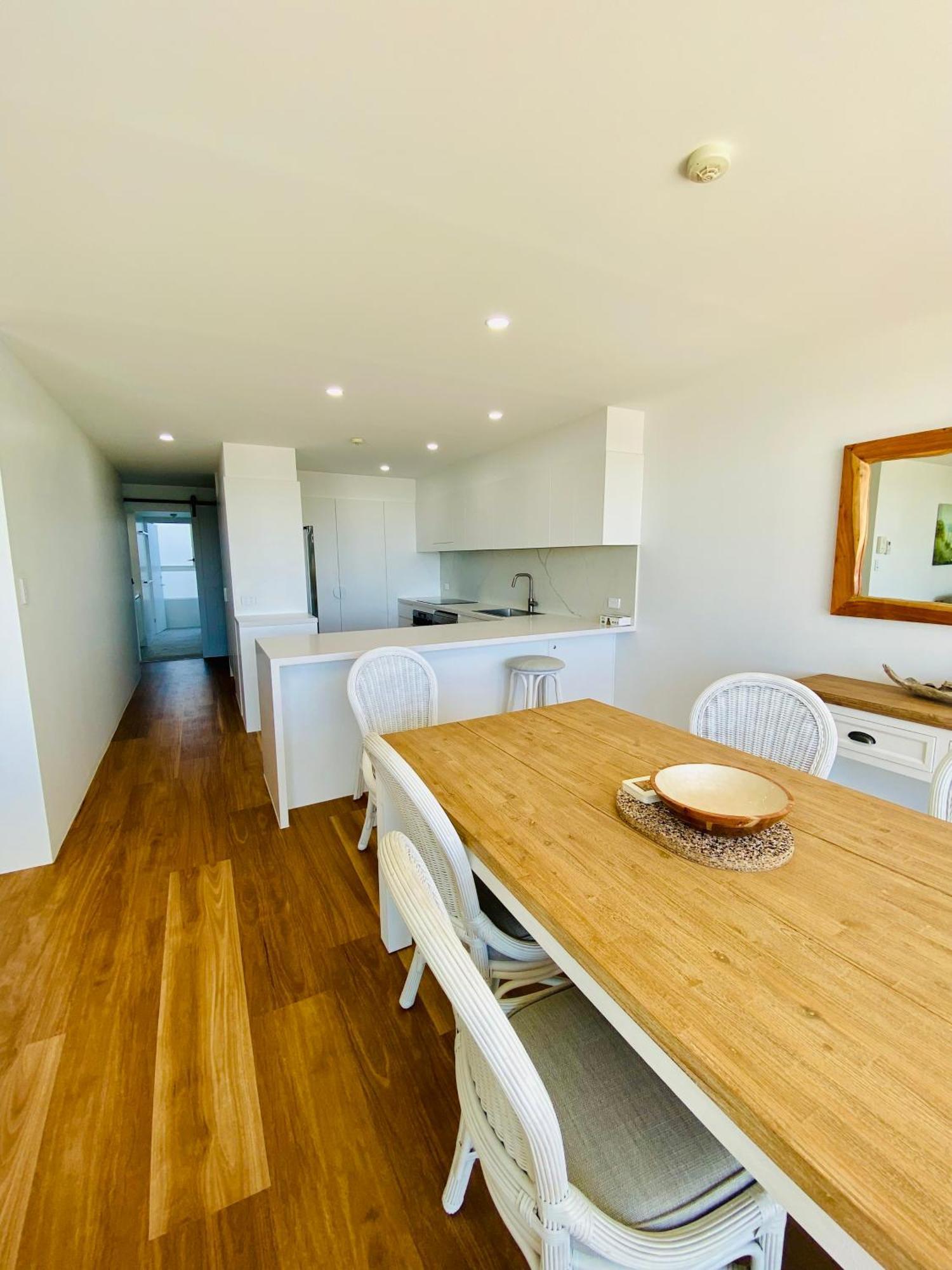 One The Esplanade Apartments On Surfers Paradise Gold Coast Esterno foto