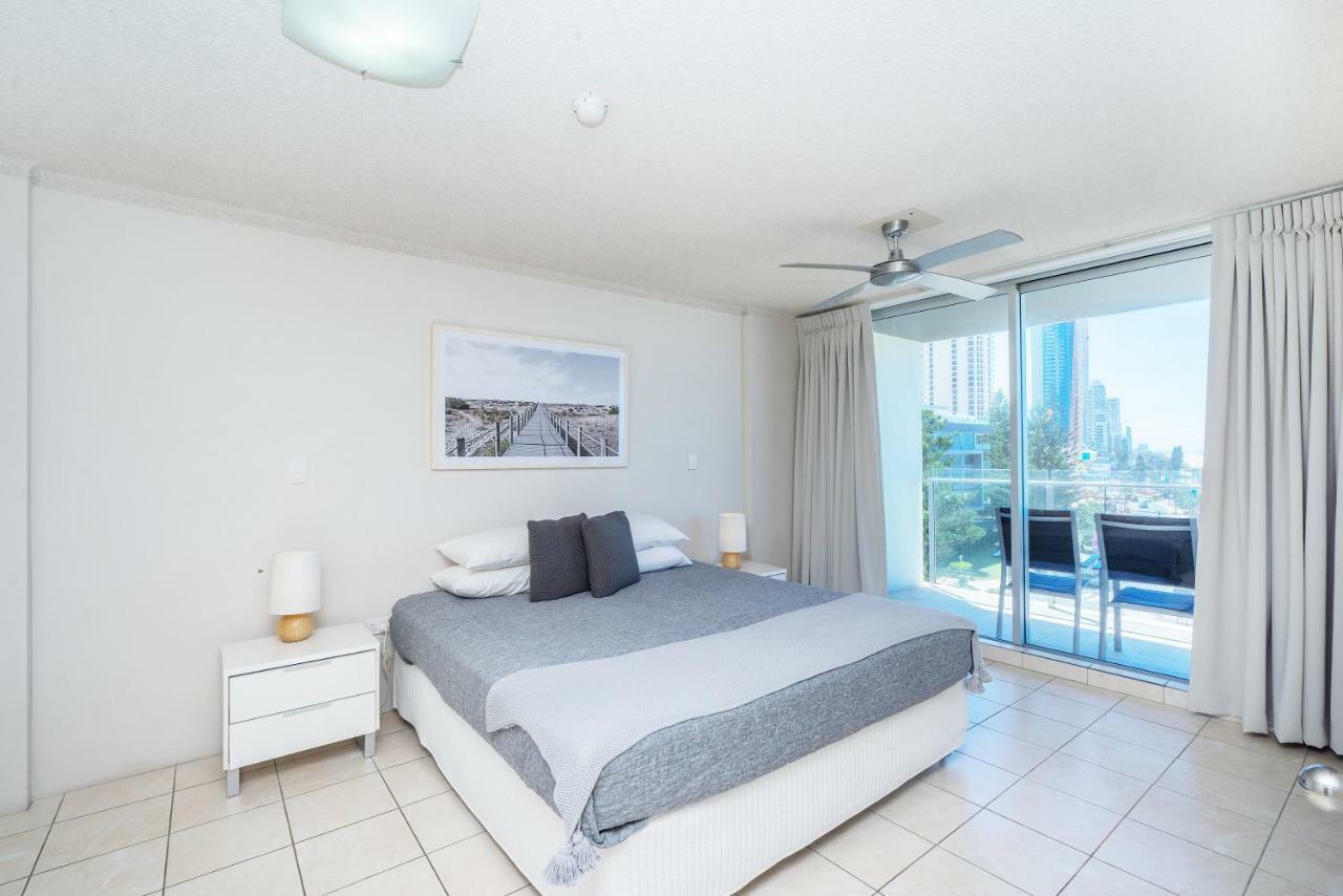 One The Esplanade Apartments On Surfers Paradise Gold Coast Esterno foto